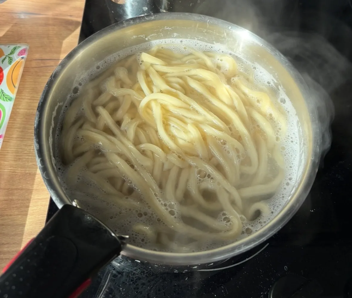 Ręcznie robiony udon z mąki pszennej z Polski - step 5