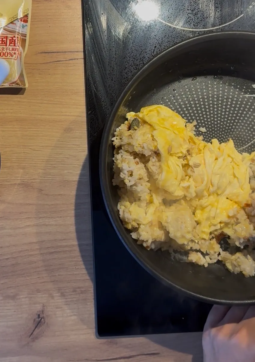 Szybki smażony ryż z resztek ryżu - step 6